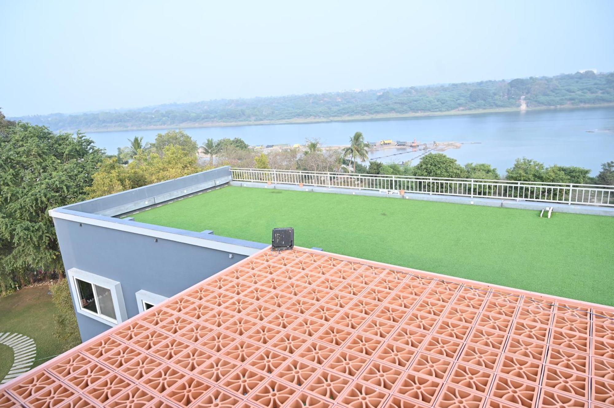 Krishna Riverside Resort Vasad Екстер'єр фото