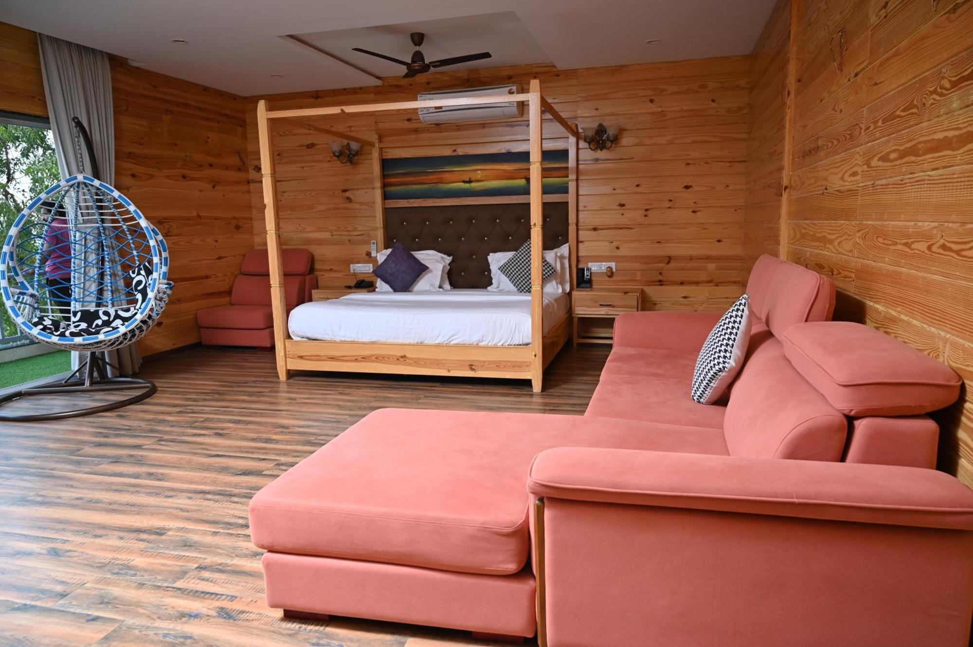 Krishna Riverside Resort Vasad Екстер'єр фото