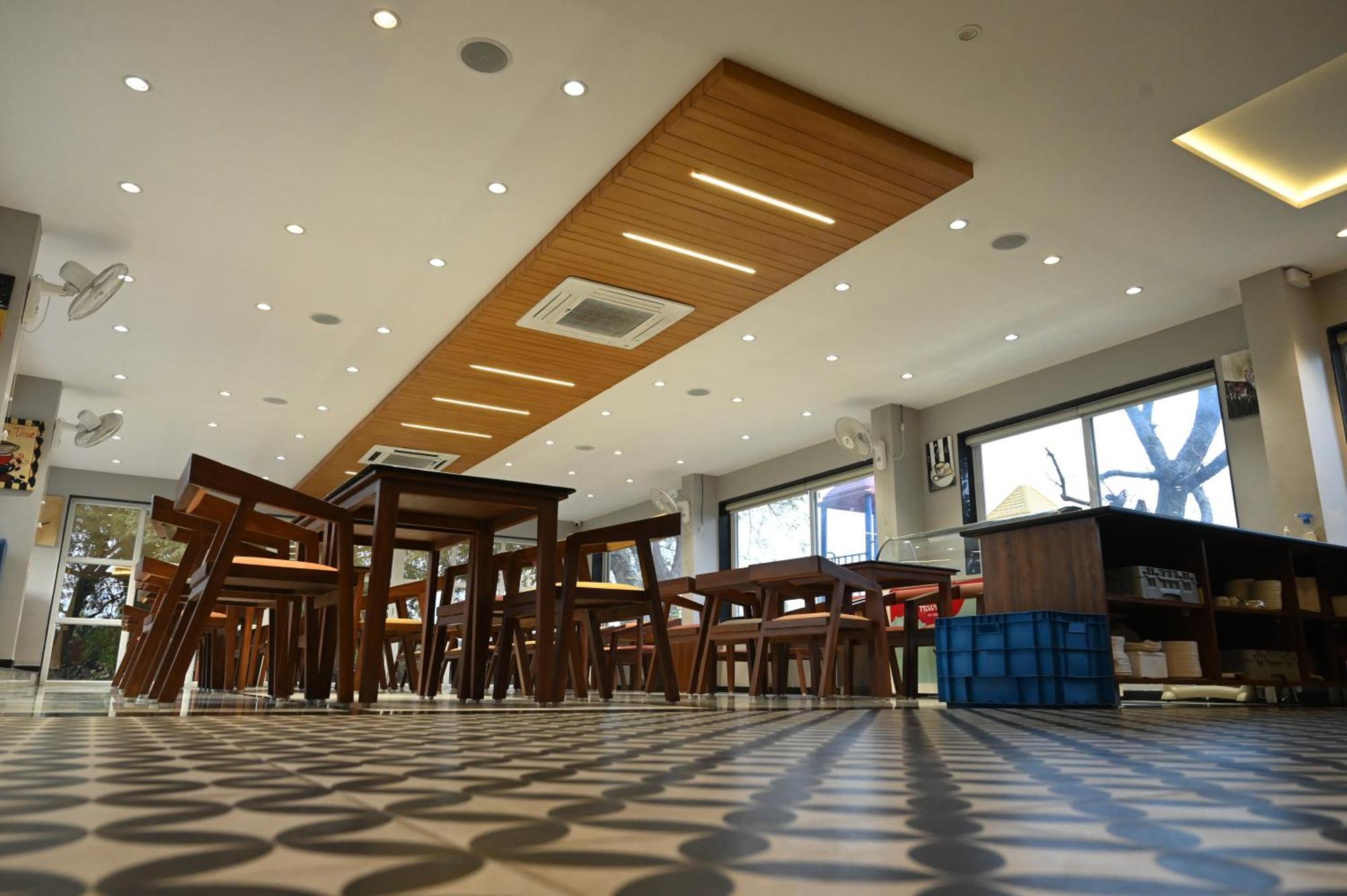 Krishna Riverside Resort Vasad Екстер'єр фото