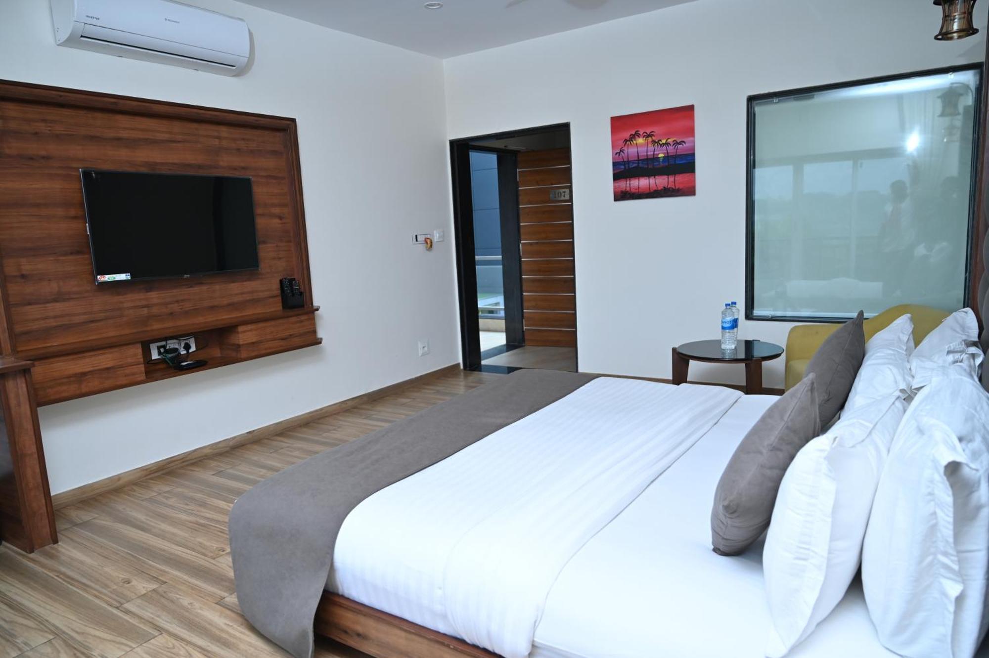 Krishna Riverside Resort Vasad Екстер'єр фото